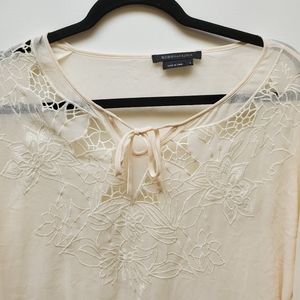 BCBGMAXAZRIA  Cream Embroidered Blouse